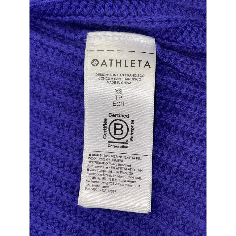 Athleta azalea merino